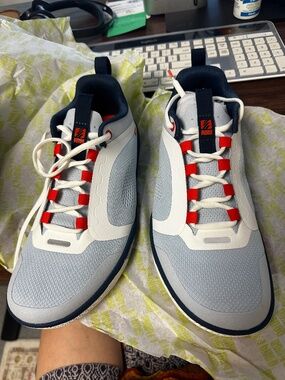 Pines barefoot Atomic Court Tennis Shoes